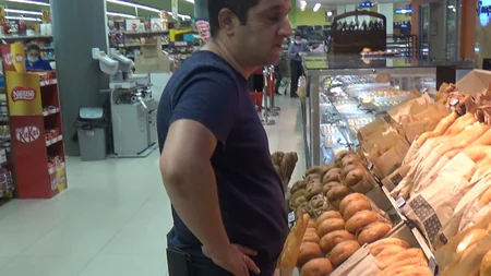 Polis iri supermarketlərdə reydlər keçirir