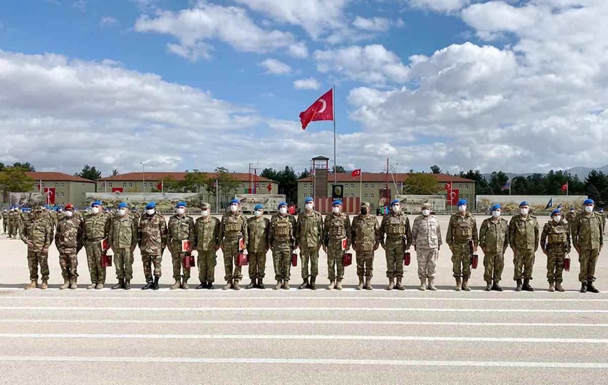 Graduation ceremony of Azerbaijani servicemen participating in courses in Turkey held