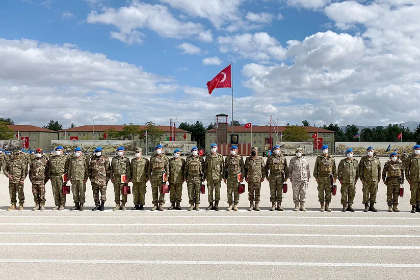 В Турции состоялась церемония выпуска участвовавших в курсе азербайджанских военнослужащих