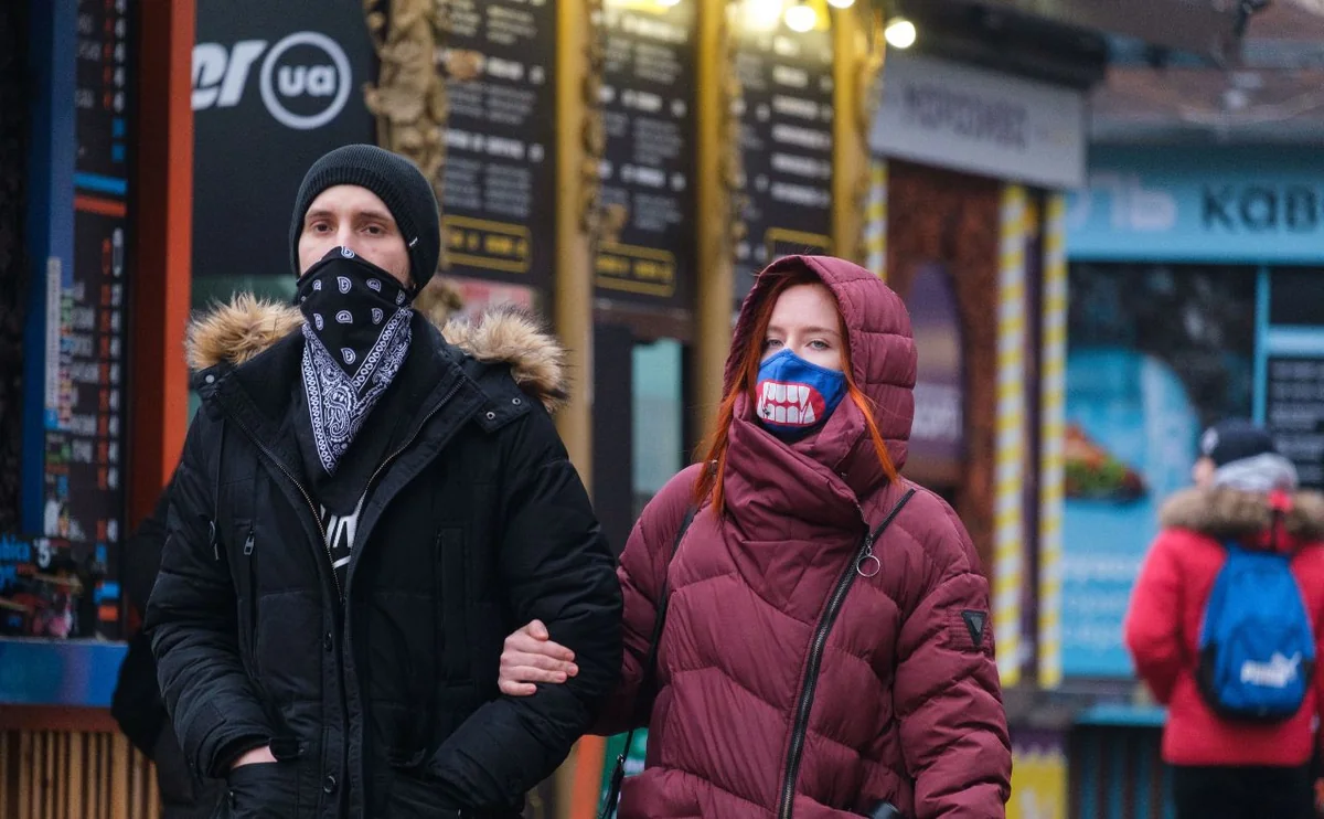 В Германии обсуждают введение локдауна для непривитых от коронавируса