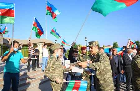 Cəbhəboyu zonada tədbirlər sakinlərin ruh yüksəkliyi ilə qarşılanır
