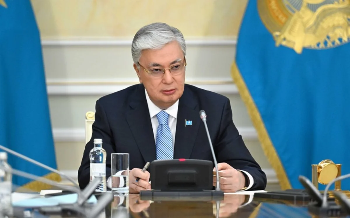 Tokayev rəqəmsal inkişaf nazirini vəzifəsindən azad edib