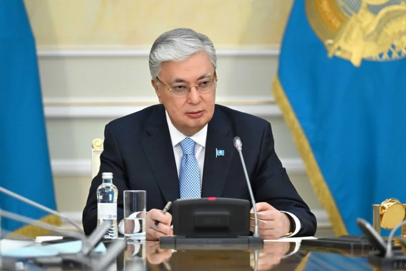 Tokayev rəqəmsal inkişaf nazirini vəzifəsindən azad edib