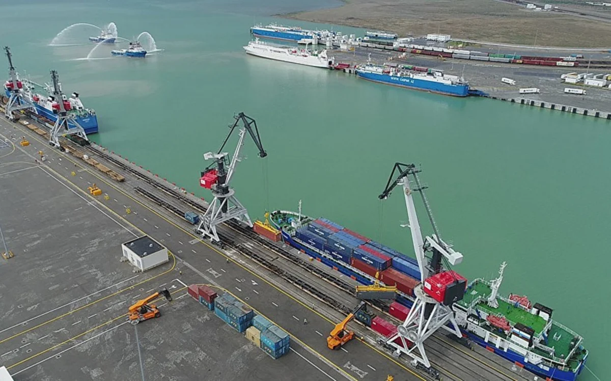 Azerbaijani holding inks memorandum with Alat Free Economic Zone