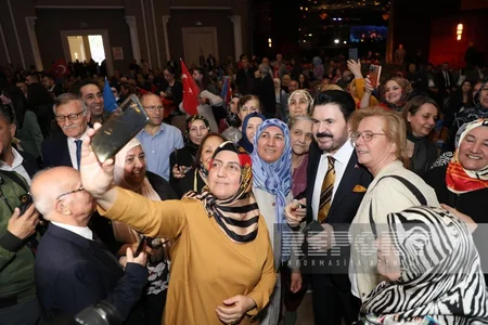 Azərbaycan nümayəndə heyəti İzmirdə AK Partinin namizədlərinin təqdimatında iştirak edib