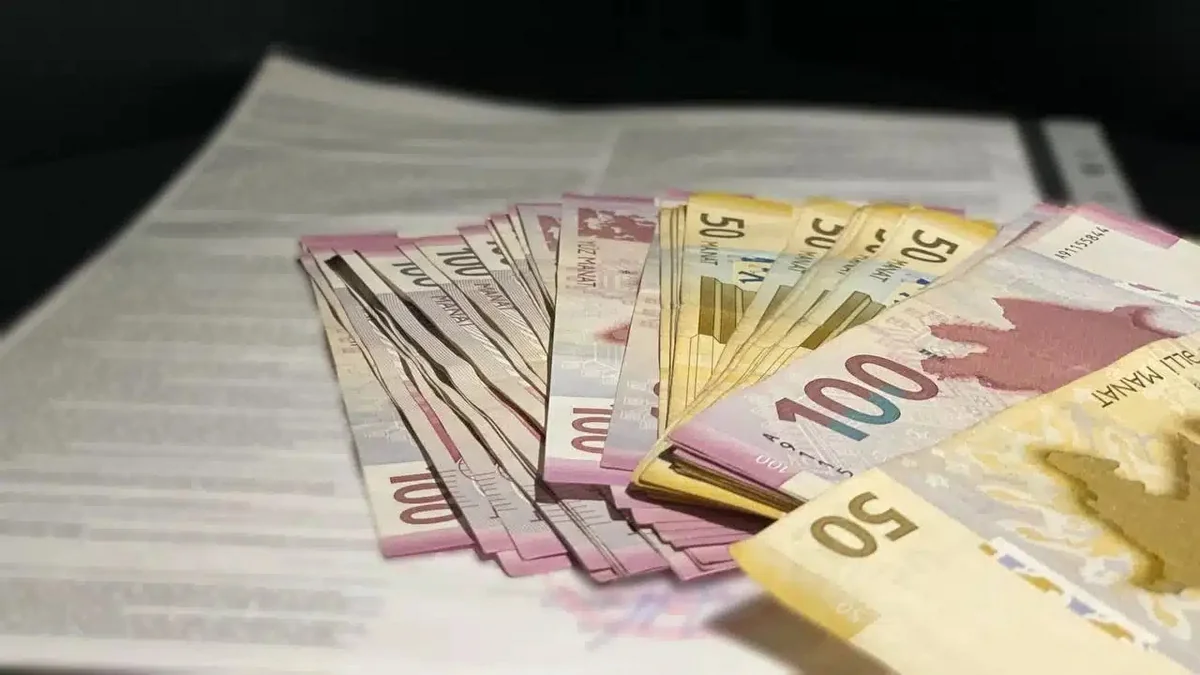 Sumqayıt sakininin səkkiz min manatı ələ keçirilib