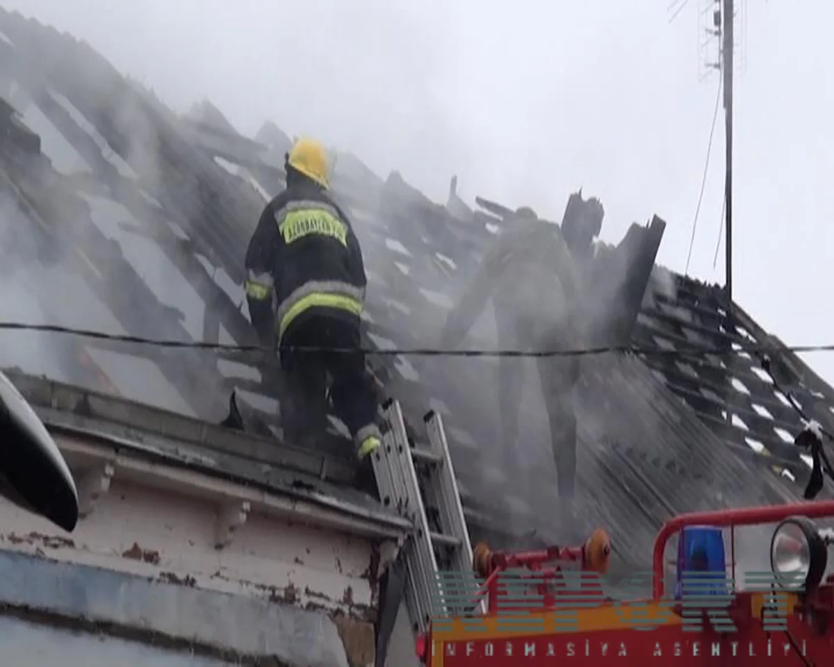 ​Yeni ilin ilk günündə Qazaxda ev yanıb - FOTO