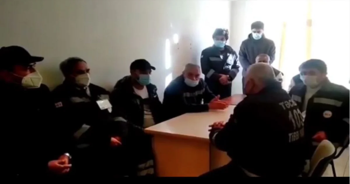 Şirvanda həkimlərin maaşlarını ala bilməməsi ilə bağlı açıqlama