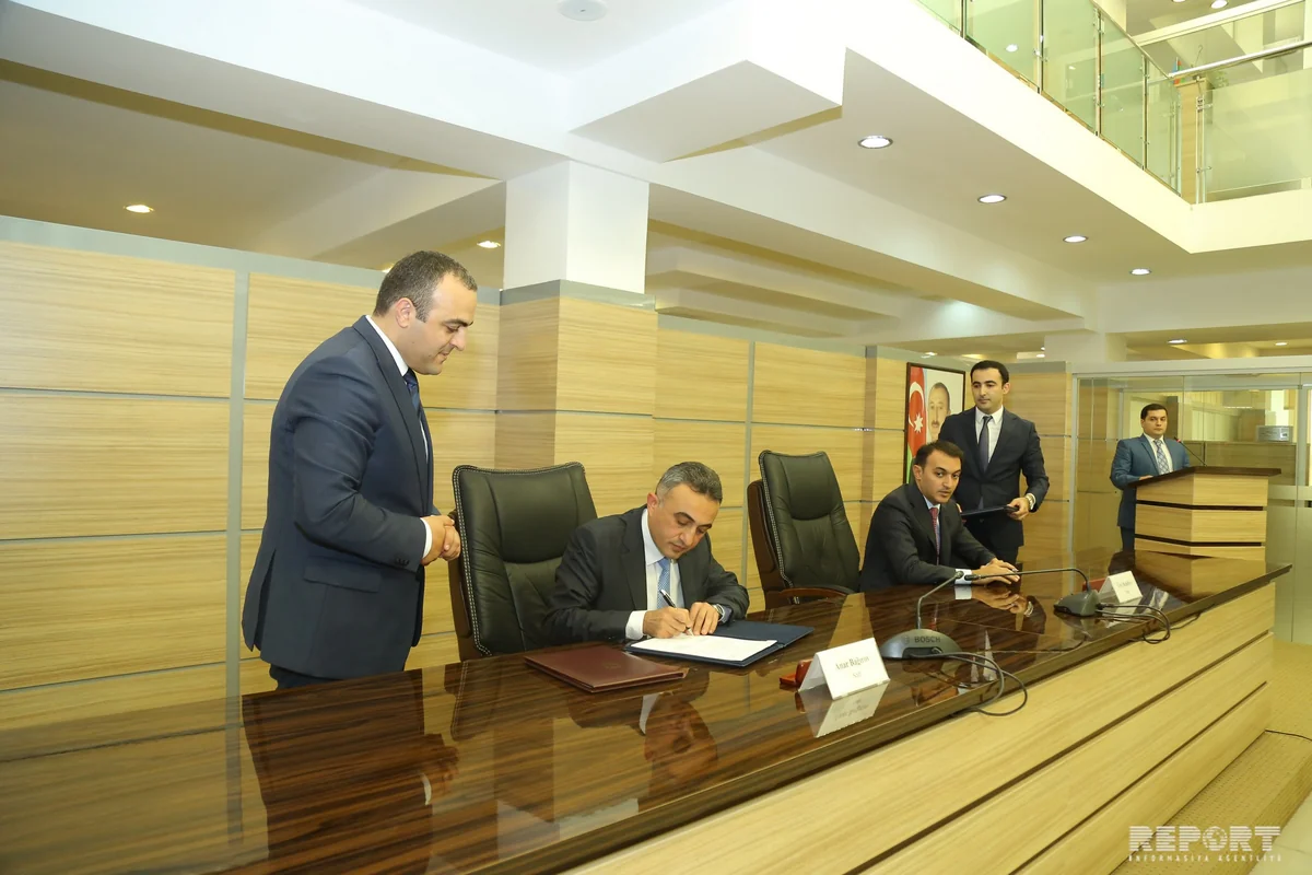 Dövlət Agentliyi ilə Vəkillər Kollegiyası arasında memorandum imzalanıb