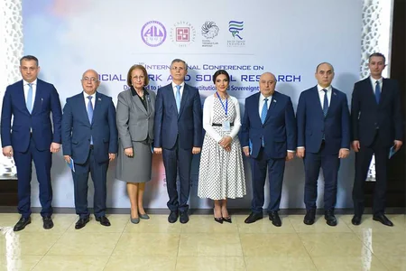 Azərbaycan Universitetində ikigünlük beynəlxalq konfrans işə başlayıb