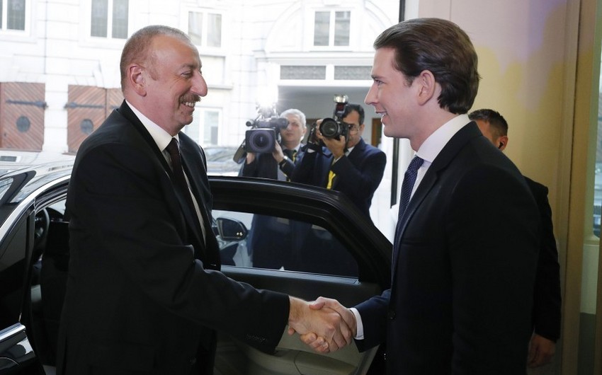 Prezident İlham Əliyev Vyanada Avstriyanın Federal Kansleri ilə görüşüb - YENİLƏNİB