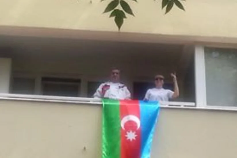 Almaniyada yaşayan azərbaycanlılar I Avropa Oyunları ilə əlaqədar bayraq aksiyası keçirir