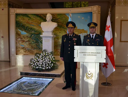 Chief of Georgian Defense Forces arrives in Azerbaijan