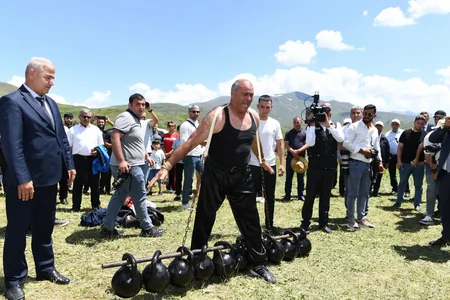 Naxçıvanda “Qərbi Azərbaycana qayıdış” festival-konqresi keçirilir