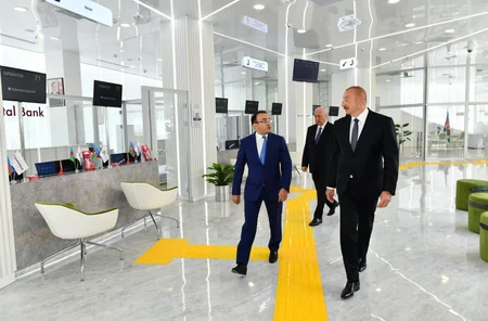 İlham Əliyev Sumqayıtda regional “ASAN xidmət” mərkəzinin açılışında iştirak edib