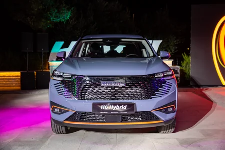 İlk və tam Hibrid modeli Haval H6 Hev və yeni Dargo avtomobillərinin təqdimatı baş tutdu