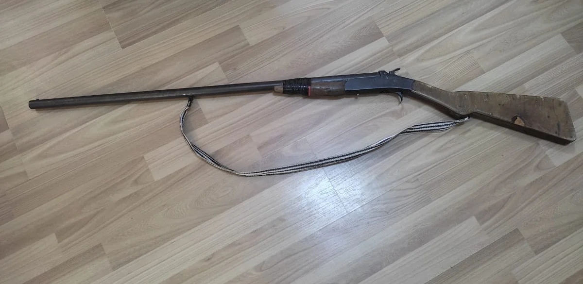 Saatlı sakinindən sənədsiz silah götürülüb