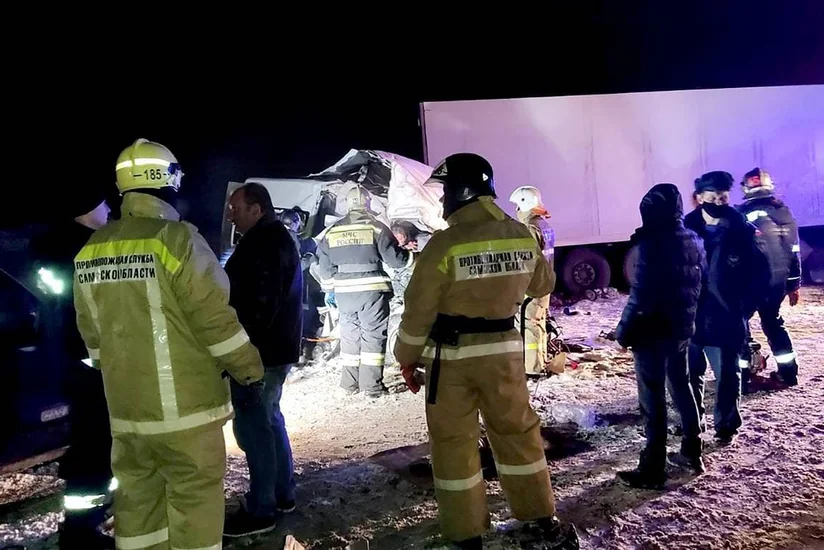 Rusiyada ağır yol qəzasında ölənlərin sayı artıb, xəsarət alanlar var