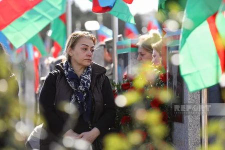 Азербайджанский народ в День Победы чтит память шехидов