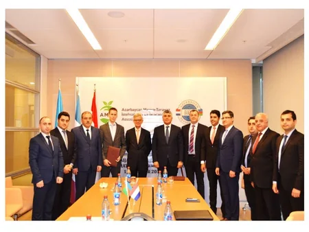 Azərbaycan və Hollandiya arasında kənd təsərrüfatına dair anlaşma memorandumu imzalanıb