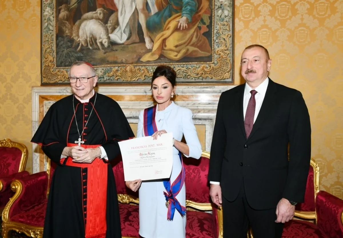 Mehriban Əliyeva Vatikanda Papa Cəngavər Ordeninin ən ali dərəcəsinə layiq görüldü - FOTO