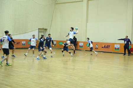 Həndbol üzrə Azərbaycan çempionatlarında növbəti oyunlar keçirilib