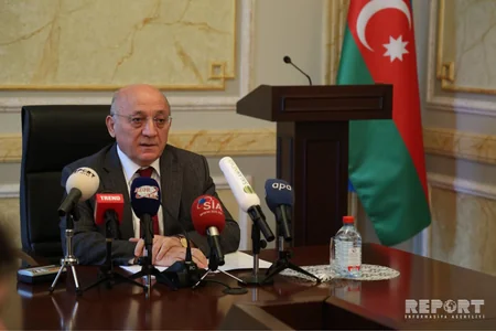 Dini Qurumlarla İş üzrə Dövlət Komitəsində ötən ilin yekunlarına həsr olunmuş mətbuat konfransı keçirilib
