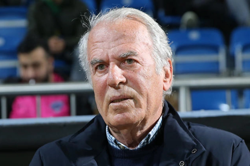 Türkiyəli tanınmış məşqçi istefa verib