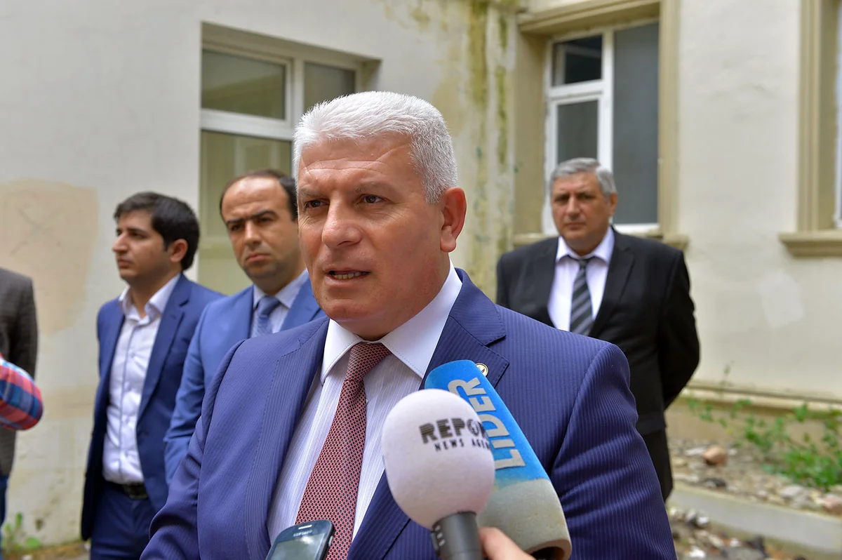İcra başçısı: Məktəbdə baş verən yanğının dəqiq səbəbi məlum deyil