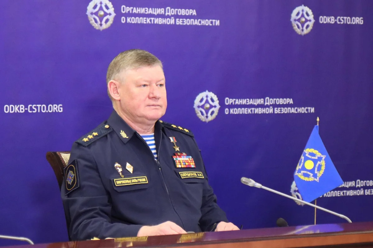 Сердюков: В сентябре-октябре в рамках ОДКБ пройдут ряд учений