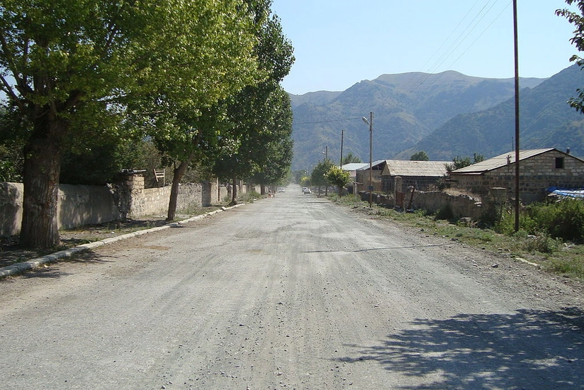 Kəlbəcər zəngin təbii resurslara və turizm potensialına malikdir