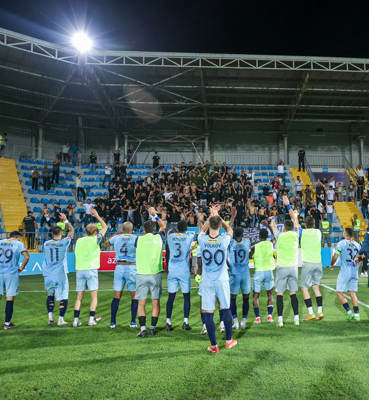 Zirə Azərbaycan futbolunun tarixinə düşüb