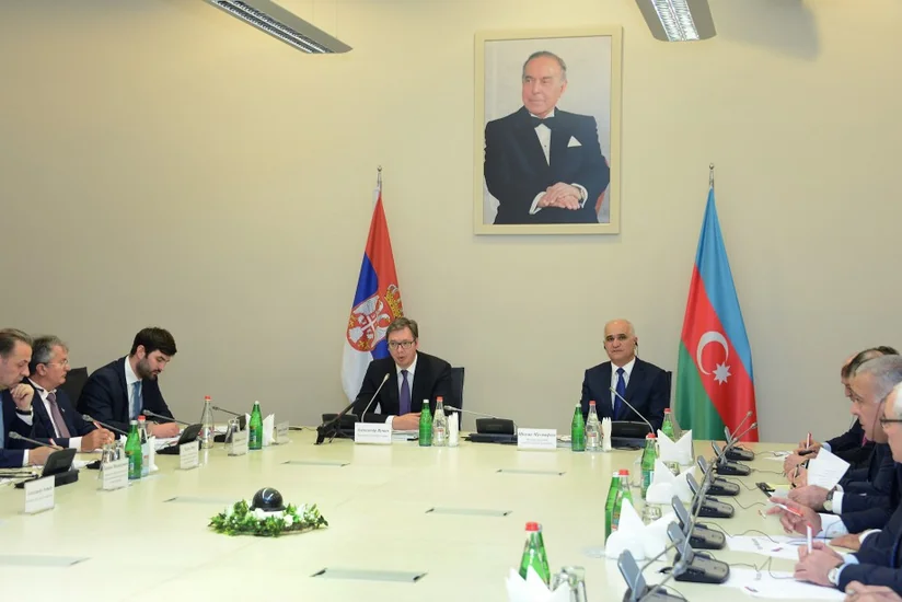 Bakıda Serbiya Prezidentinin iştirakı ilə işgüzar görüş keçirilib