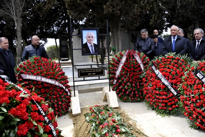 Prezident İlham Əliyev akademik Teymur Bünyadovun vəfatı ilə bağlı nekroloq imzalayıb