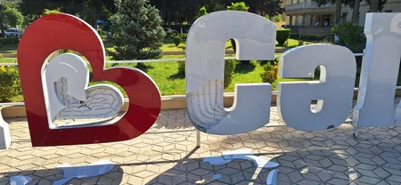 Cəlilabadda parkda işıq lövhəsi sındırılıb, 3 nəfər məsuliyyətə cəlb edilib