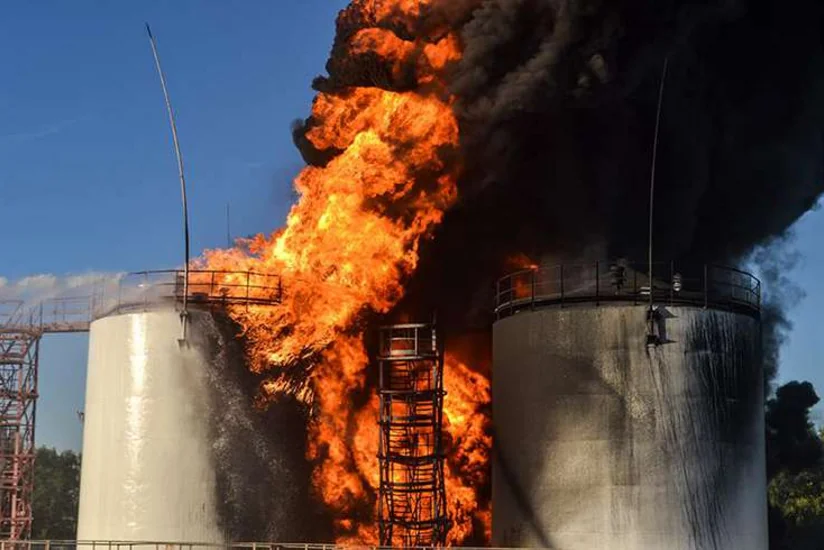 Число пострадавших при пожаре на нефтебазе под Киевом возросло до 20