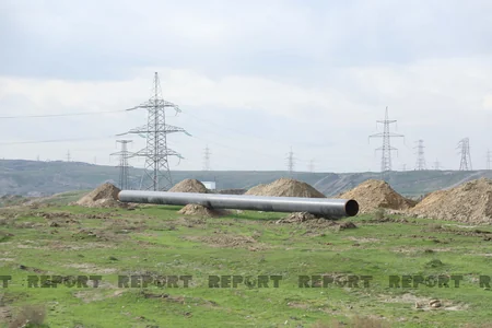 Magistral neft kəmərinin təmirinə maneçilik törədilir