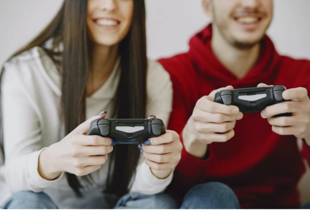 В ВОЗ раскрыли опасность видеоигр во время пандемии