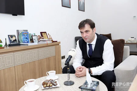 Prezidentin doğum günündə yayıma başlayan “ASAN Radio” 2 yaşına çatdı - REPORTAJ