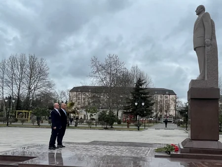 Kəmaləddin Heydərov Masallıda vətəndaşları qəbul edib
