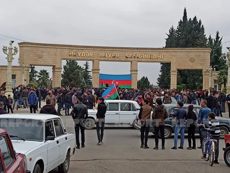 Cəlilabad və Biləsuvar sakinləri qələbəni qeyd edir