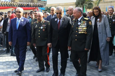 Aprel döyüşlərinin Zəfər bayraqlarına düzlən! şüarı  ilə vətənpərvərlik tədbiri keçirilib - VİDEO - FOTO