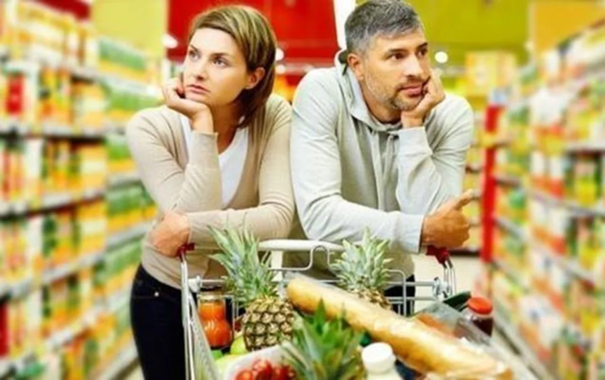 Gürcüstanda ərzaq məhsulları və geyim bahalaşıb