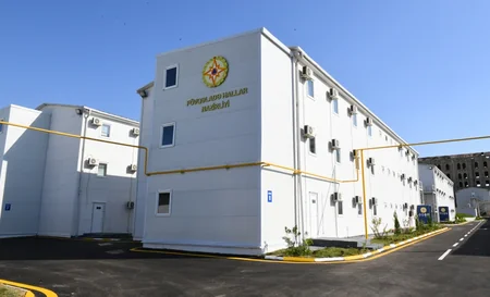 Prezident və birinci xanım Bakıda modul tipli hospitalın açılışında iştirak ediblər - YENİLƏNİB