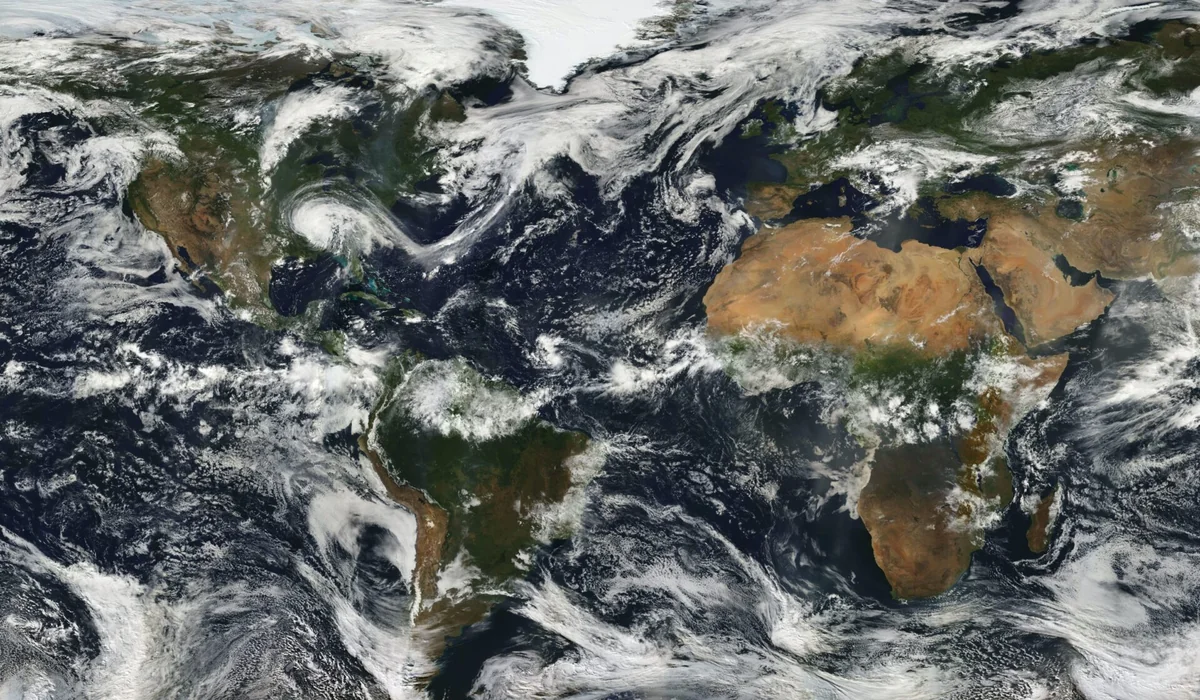 Urgent action needed to tackle global warming as oceans temperatures rise