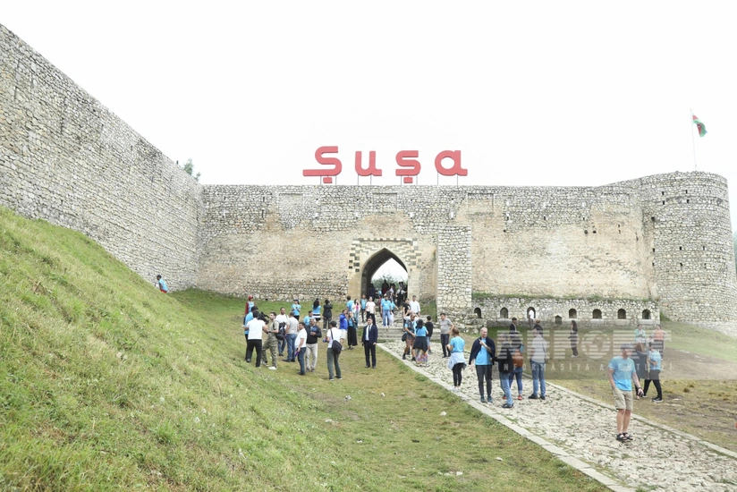 Beynəlxalq səyyahlardan ibarət heyət Şuşadadır