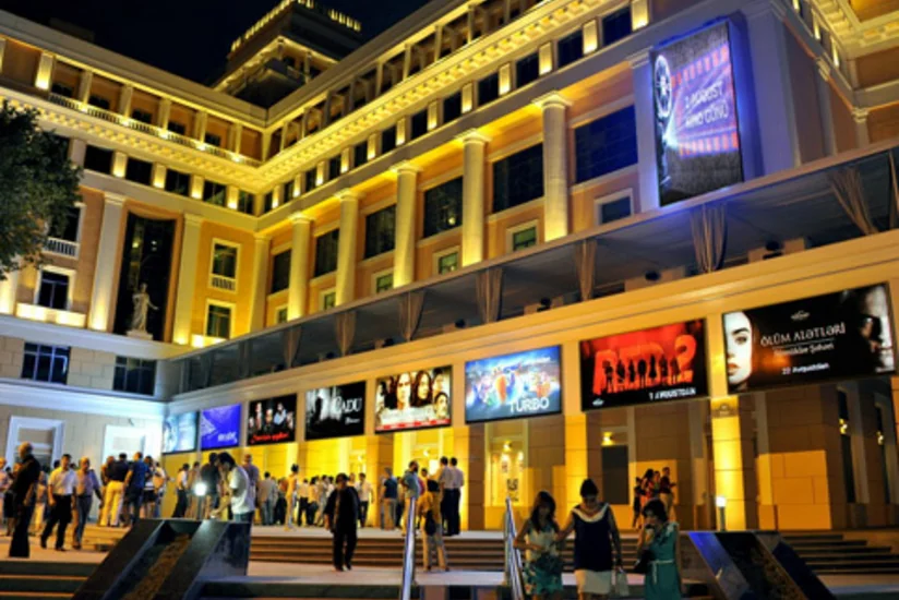 Nizami Kino Mərkəzində yeni filmlərin nümayişi başlayıb