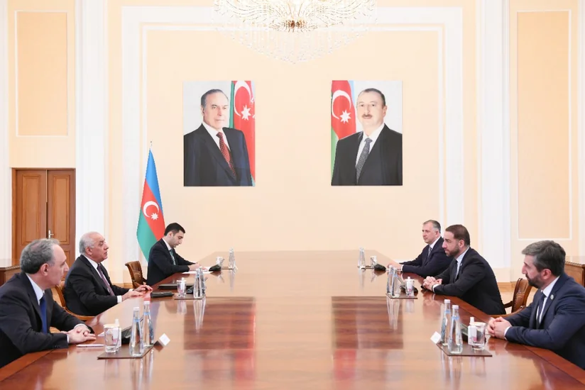 Əli Əsədov Gürcüstanın Baş prokuroru ilə görüşüb
