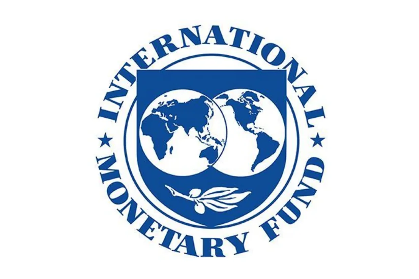 МВФ: Рост импортных пошлин США может привести к девальвации доллара