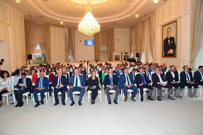 Gəncədə “Müharibə cinayətləri: Mülki şəxslərə hücum” adlı beynəlxalq konfrans keçirilib